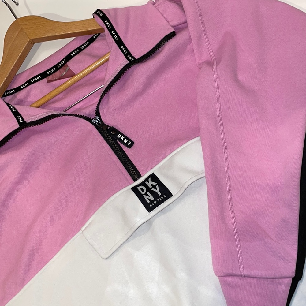 DKNY New York (Sport) pullover